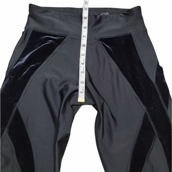 Puma Leggings with velvet patches - Picture 5 of 9